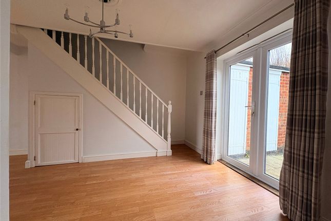 11, St Peters Way, WEEDON photo 4