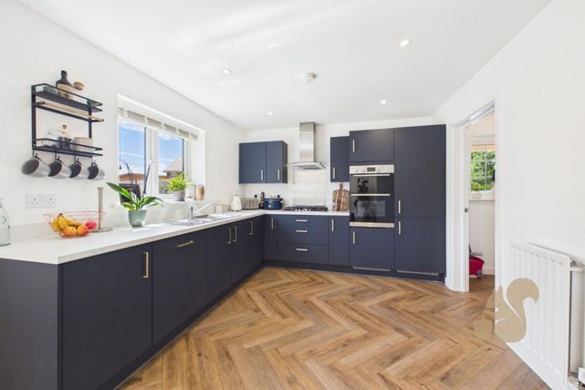 14 Burdock Crescent, Ipswich photo 4
