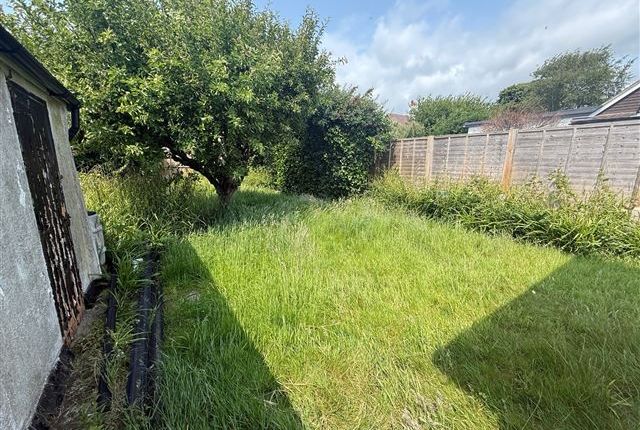 23, Copthorne Hill, Worthing photo 4