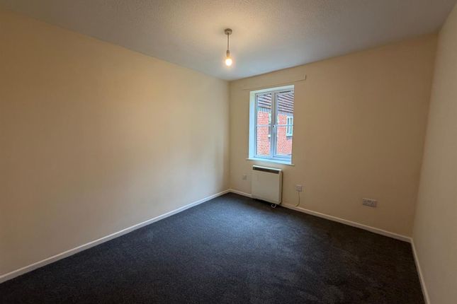 26, All Saints Court, Oxon photo 4
