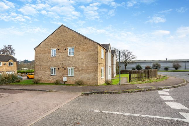 Flat for sale in Sylvan Close, Coleford, Gloucestershire