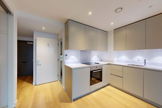 Pinnacle Apartments, Croydon photo 4