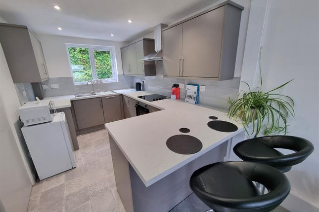 4 Exeter Court, Exeter Street, Launceston photo 2