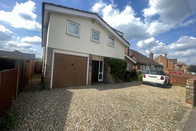 Detached house for sale in Hitchin Street, Biggleswade