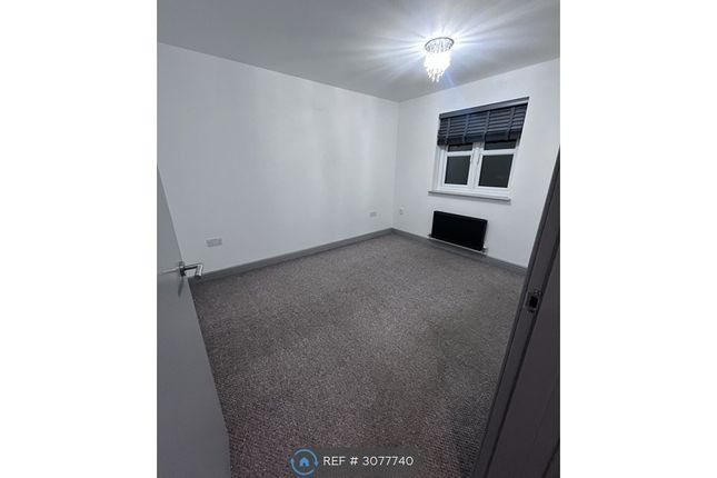 Eaton Grange Aberford Road, Leeds photo 4
