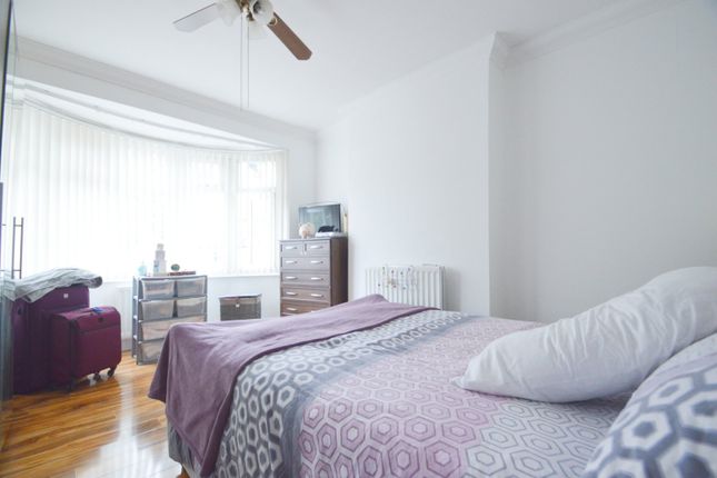 End terrace house for sale in St. James's Road, Croydon