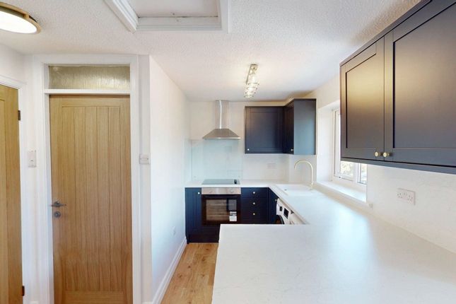 28 Redstock Close, Bolton photo 4