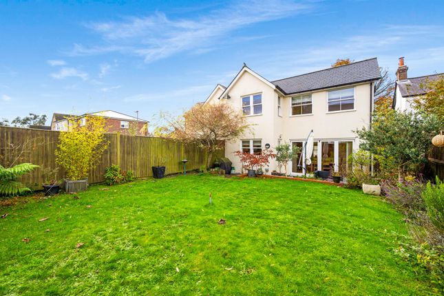 Thumbnail Semi-detached house for sale in Smithy Lane, Lower Kingswood, Tadworth