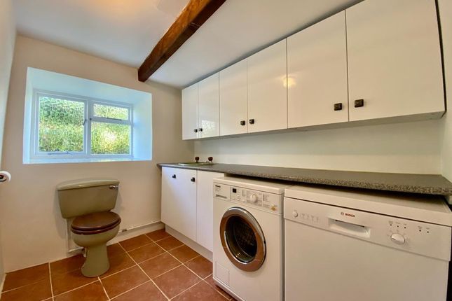 Semi-detached house to rent in Cullompton