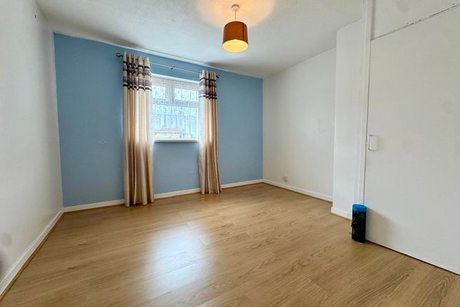 4 Maple Crescent, Merthyr Tydfil photo 3