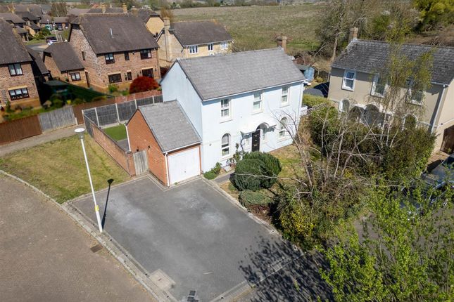 3-bed detached on 16 The Comfrey, Aylesbury, £475,000