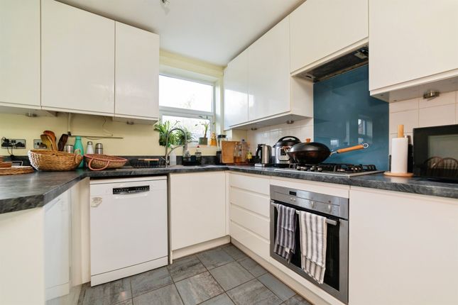 7, Bedwell Close, Welwyn Garden City photo 2