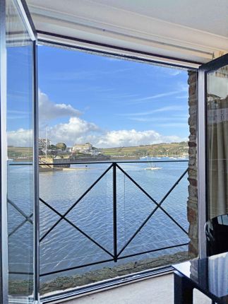 11 Admirals Quay, Falmouth photo 4