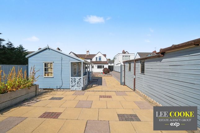 22, Old Fallings Lane, Wolverhampton photo 2