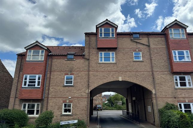 Thumbnail Flat for sale in Betterton Court, Pocklington, York