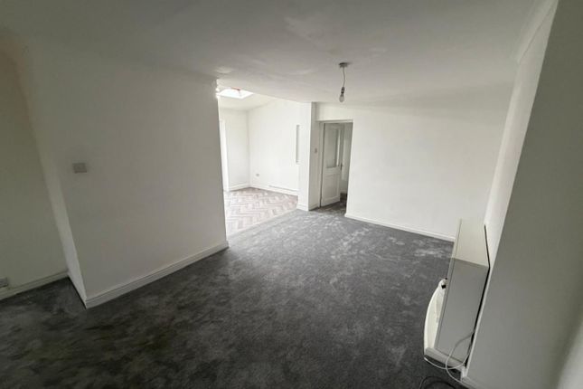 3, Oaklands Drive, Birmingham photo 2