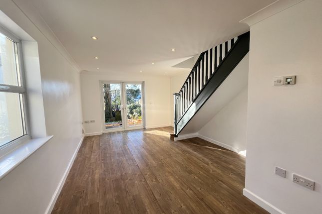 10, Vinery Meadow, Penryn photo 4