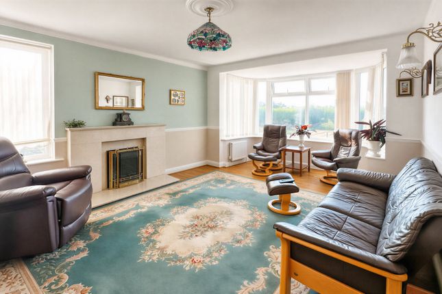 22, Marine Drive, Worthing photo 4