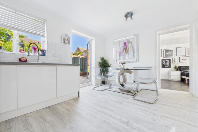 3-bed detached on 74, Grasmere, Great Ashby, Stevenage, £440,000