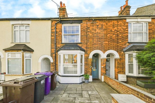 Terraced house for sale in Grove Road, Hitchin