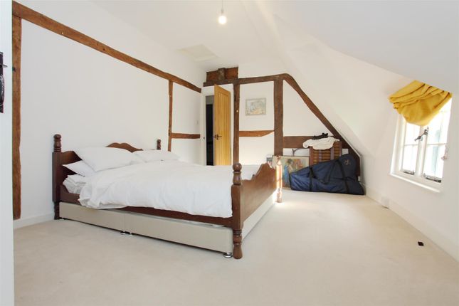 Milestone Cottage Ph13.Jpg