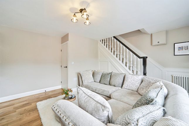 50, Steadings Way, Keighley photo 4