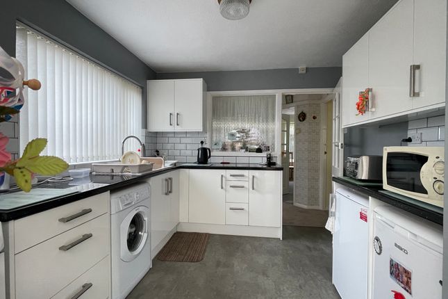 39, Waverley Gardens, Pevensey Bay photo 3