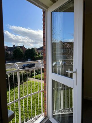 Flat for sale in Broadway Court, Broadway West, Gosforth, Newcastle Upon Tyne