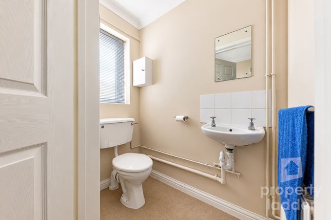 Howlett Close, North Walsham photo 5