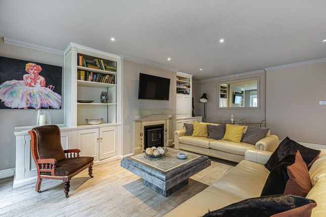 Flat 1, London photo 3