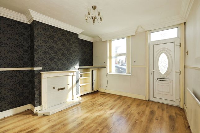 27, Kilton Road, Worksop photo 2