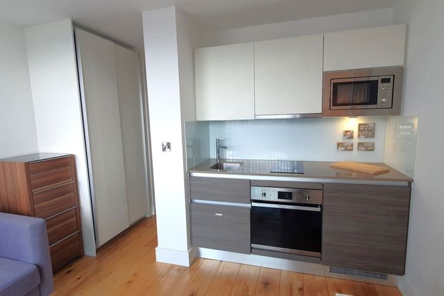 Trident House, 76,Flat 50, Station Road, Hayes photo 3