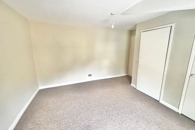 64a, St. Nicholas Street, THETFORD photo 5