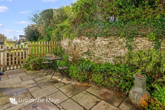 Terraced house for sale in Rock Cottages, Kingston