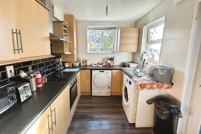 Room 2 39, Soundwell Road, Bristol photo 3
