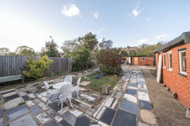 43, Newquay Road, London photo 4