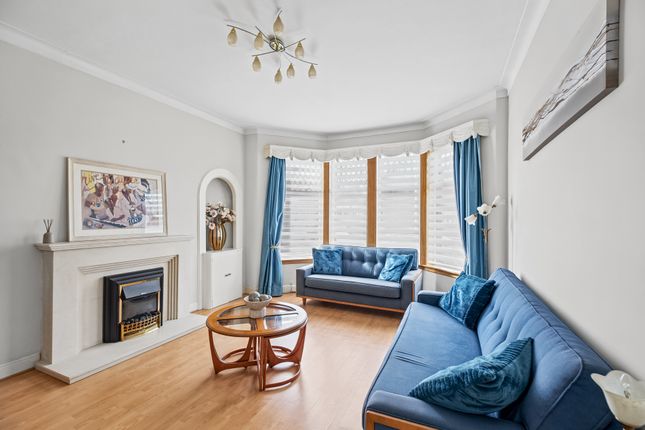 27 Madison Avenue, Glasgow photo 4
