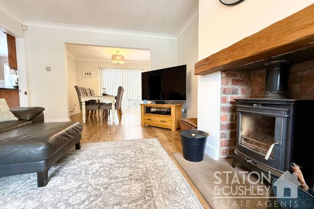 25 The Ridings, Mansfield photo 3