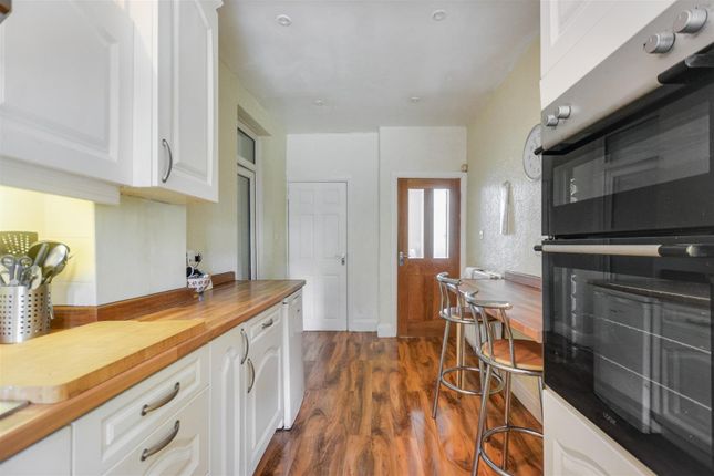 Kitchen_2.Jpeg