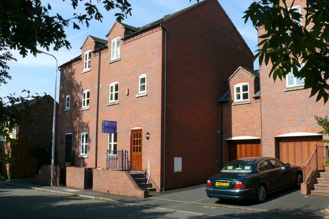 Thumbnail Town house to rent in Barbridge Mews, Old Chester Road, Barbridge