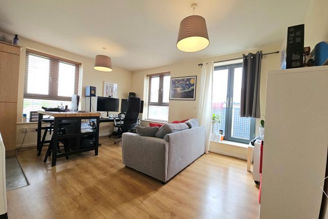 Flat for sale in High Street, Great Cambourne, Cambridge