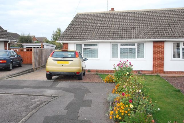 Manor Park Longlevens Gloucester Gl2 2 Bedroom Semi Detached Bungalow For Sale 56664642 Primelocation