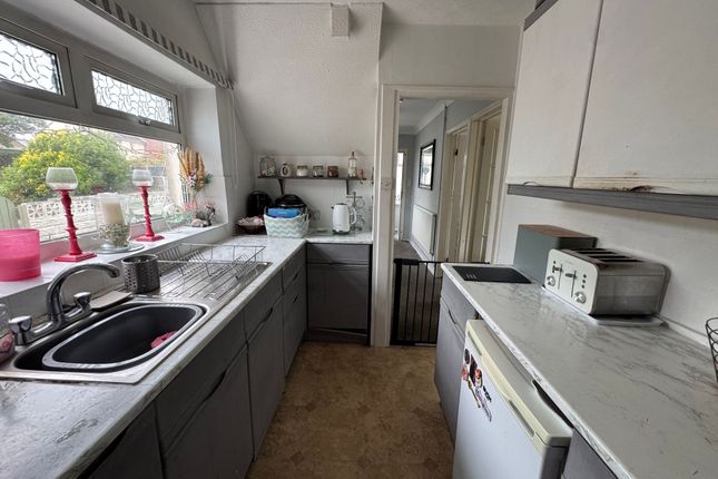 36 Western Avenue, Port Talbot photo 3