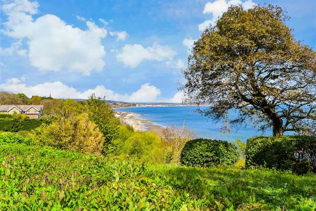 Thumbnail Flat for sale in Luccombe Road, Shanklin, Isle Of Wight