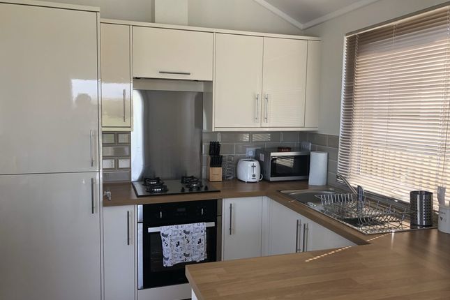 PS-1009871 - Rother Valley Caravan Park, Station Road, Northiam photo 3