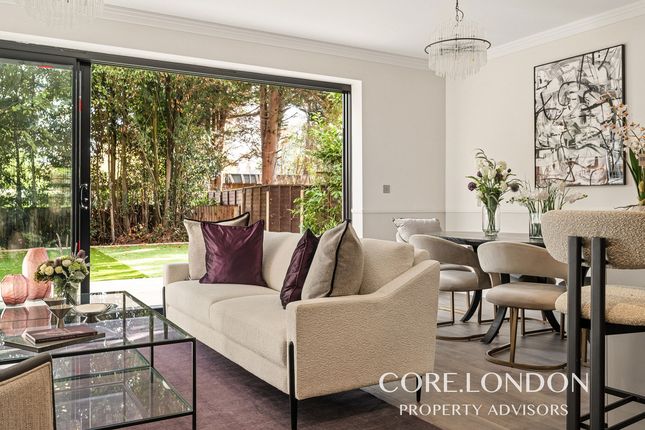 Leopold Road, London photo 3