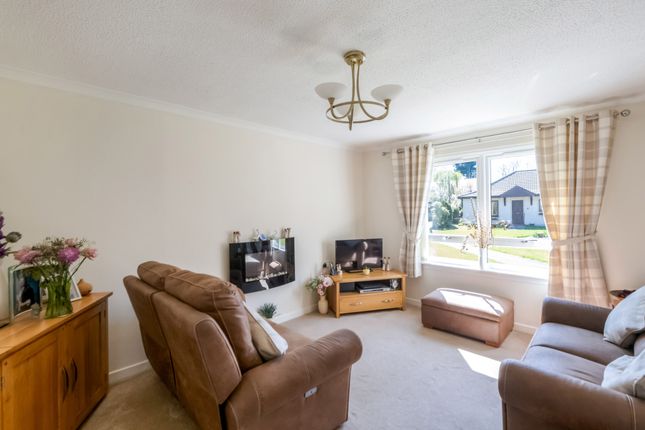 9, Dalginross Gardens, Comrie, Crieff photo 4