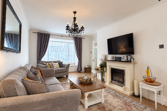 3, Hertford Road, Barnet photo 3