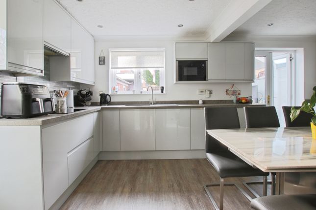 4 Waterland Close, Hedon, East Riding Of Yorkshire photo 4