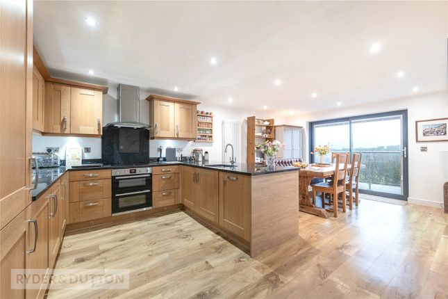 Owls Wood, 25, Crosland Edge, Holmfirth photo 3